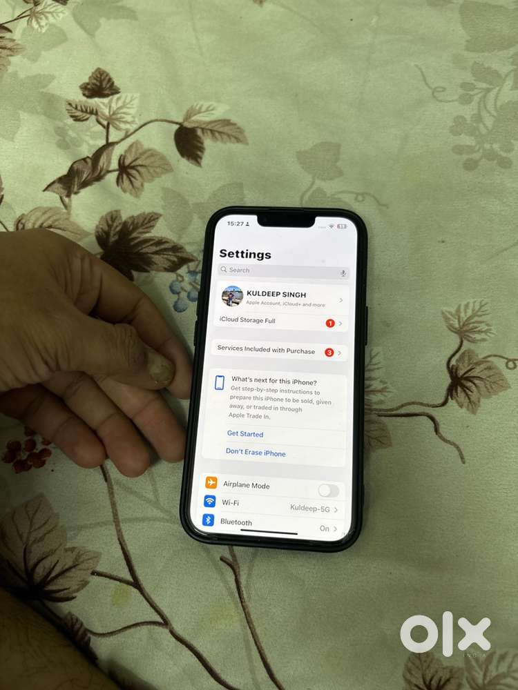Iphone 14 scratch less