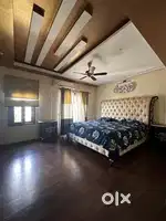 Bed set and side tables
