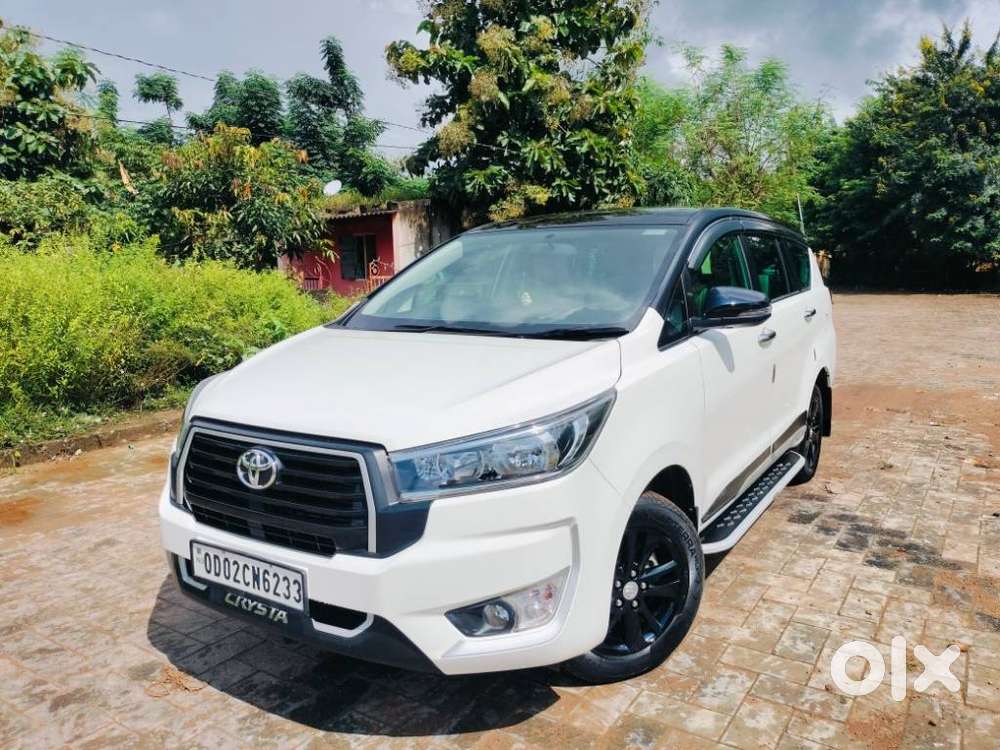 Toyota Innova Crysta 2.4 GX Limited Edition AT 7 STR, 2023, Diesel