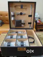 New Abrazo Faux leather portable bar set