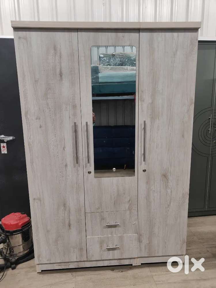 New 3door 4by6ft at factory cost colour options availabl