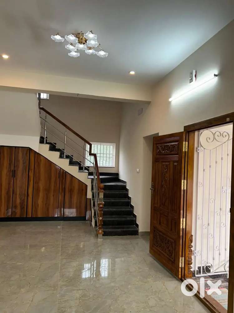 Uthandi Beach side 5 BHK House rent Rs 1.20 Lac negotiable Advance 6 m