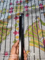 Poco m7 5G phone. Selling only in 8000 only 1month ag