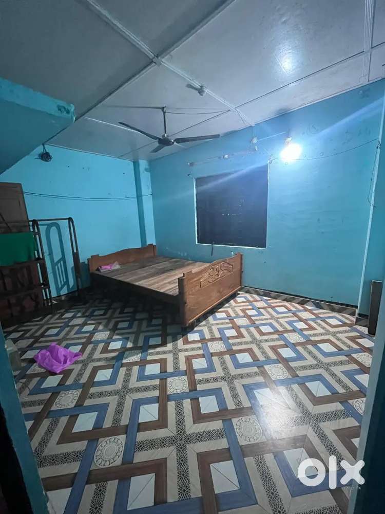 Rent for bachelors/family