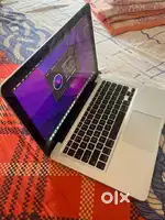 Macbook Pro 13 (mid 2012), Core i5, 8gb ram, 500gb HDD.
