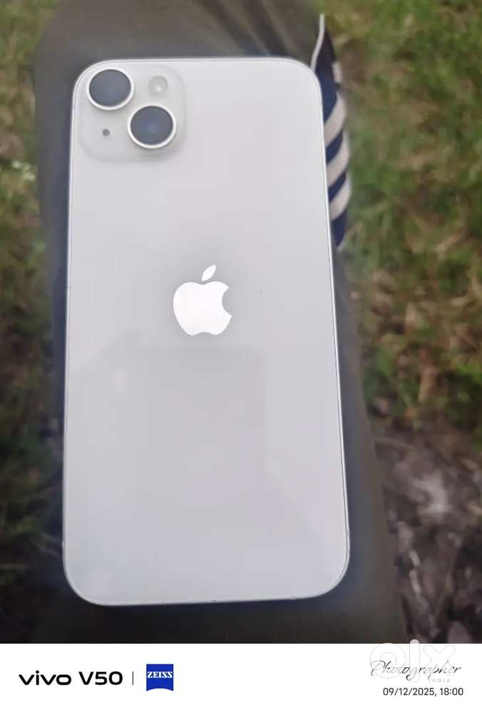 iPhone 14 plus for sell brand new condition battery health 90