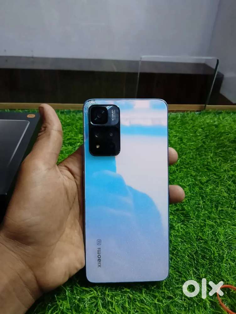 Xiaomi 11i 6gb ram 128 gb rom