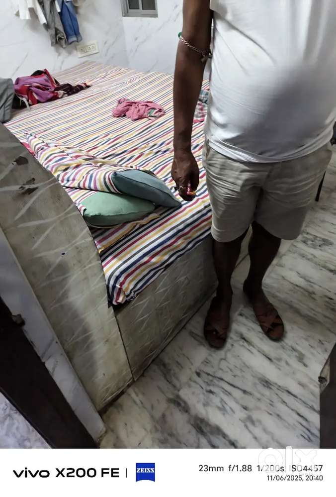 AC ROOM PG HOSTEL TOTAL ROOM MEMBERS 5