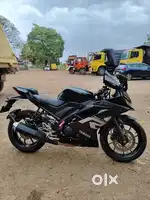 Yamaha R15 V3
