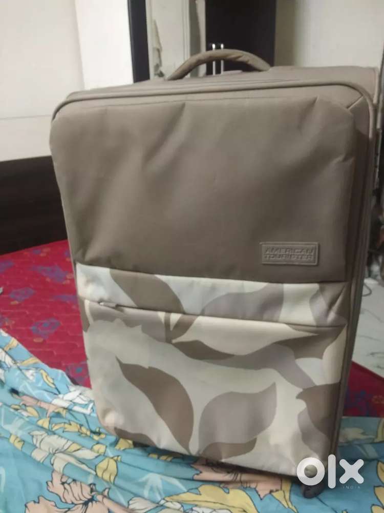 Big size American tourists trolley bag