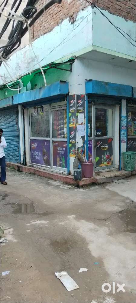 For rent shop iim road bharat marriage lawn ka samne