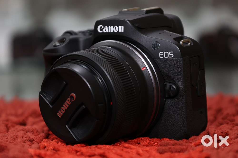 CANON EOS R100 CAMERA FOR SALE