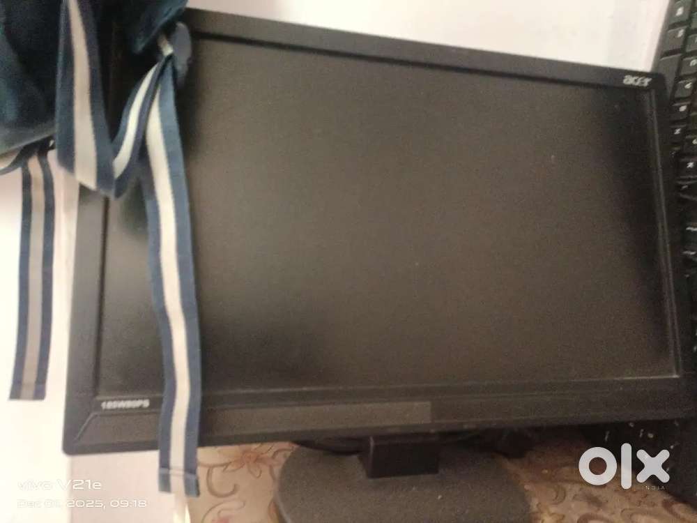 Urgent need of money only 2 month use computer