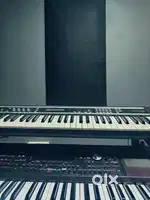 Korg X50 Synthesiser