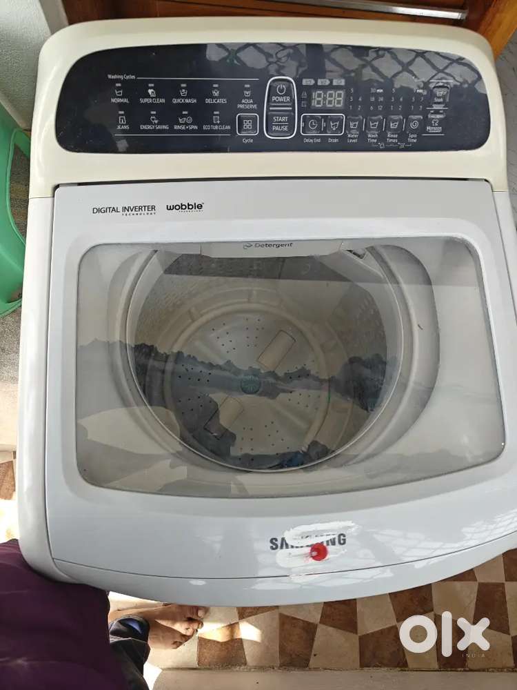 6.5Kg Top load washing machine very less used for sell