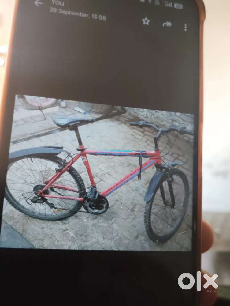 2 cycle fat tyre cycle without gear krva rakhi hai dusri gear aali hai