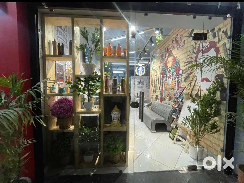 Salon for sale fully