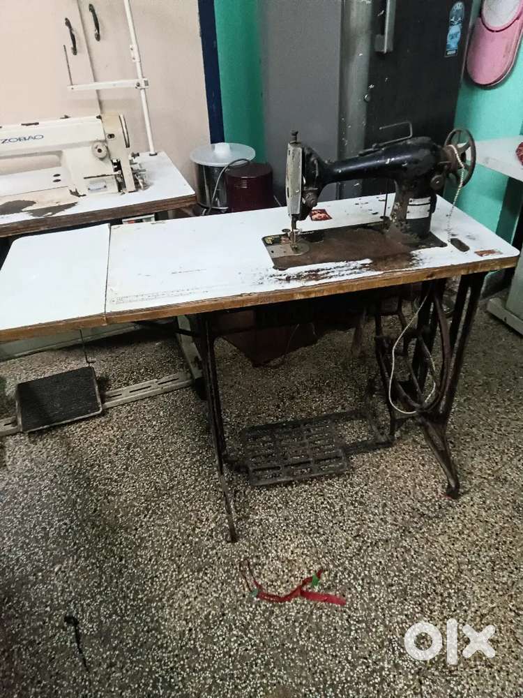 Tailoring machine