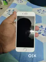 iPhone 8 oli back glass broken , baki all original