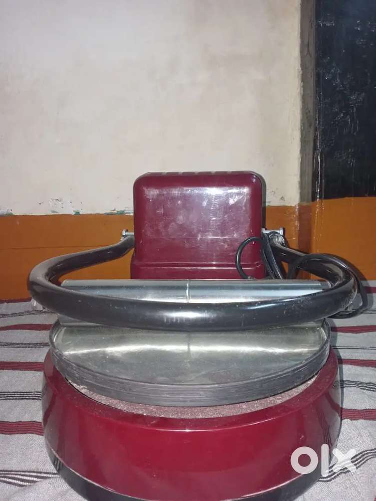 Roti making machine