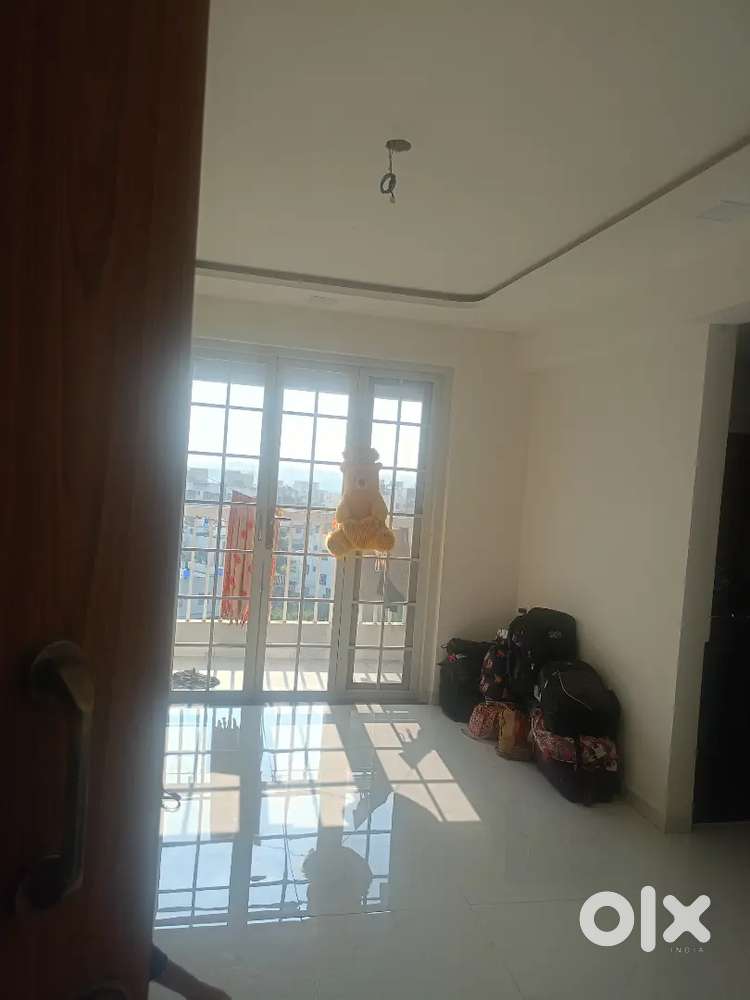 2bhk flat on Rent for bachelor girls