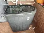 Whirlpool semi automatic washing machine
