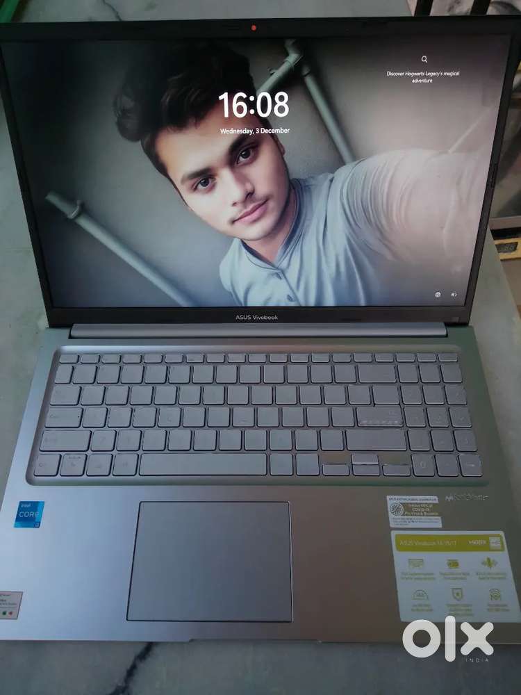 Asus vivo book x1504ZA 13 generation