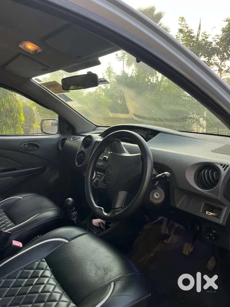 Toyota Etios Liva GD 2012