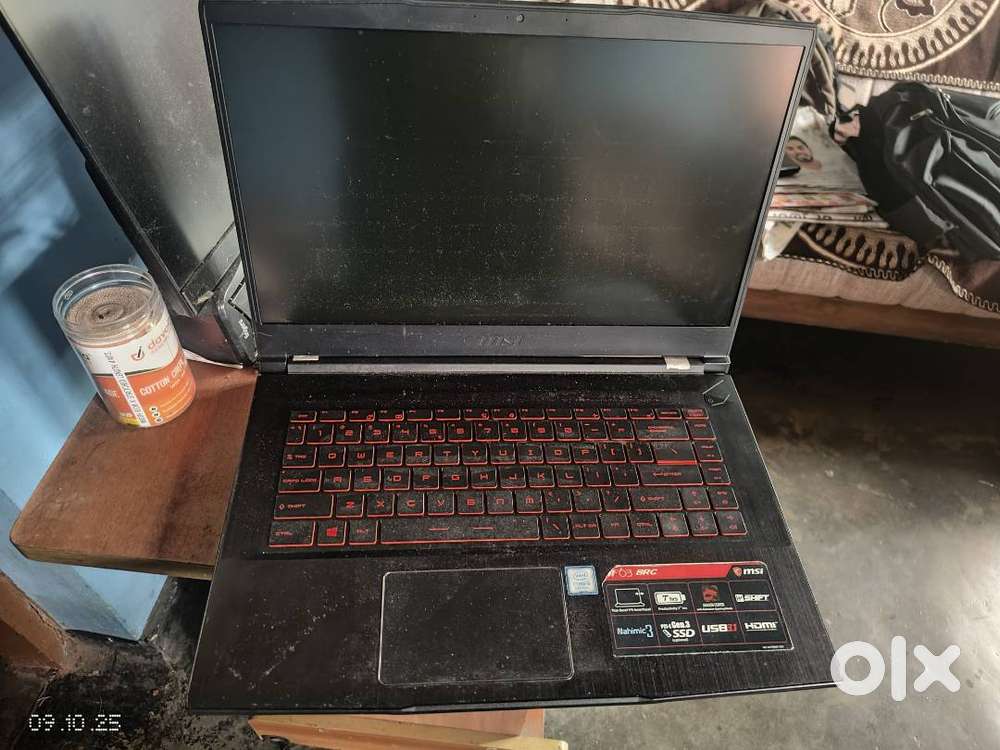 Broken laptop's working parts for sale (SSD, 2 RAMs, display, msi bat)
