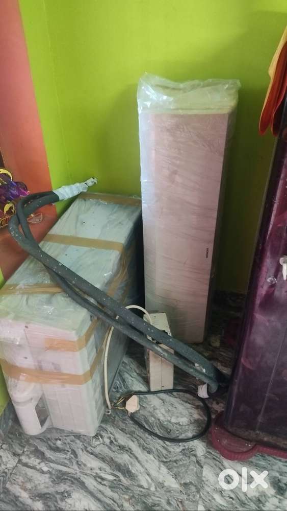 Hitachi 2 ton 5 Star Ac