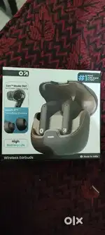 Wireless earbuds