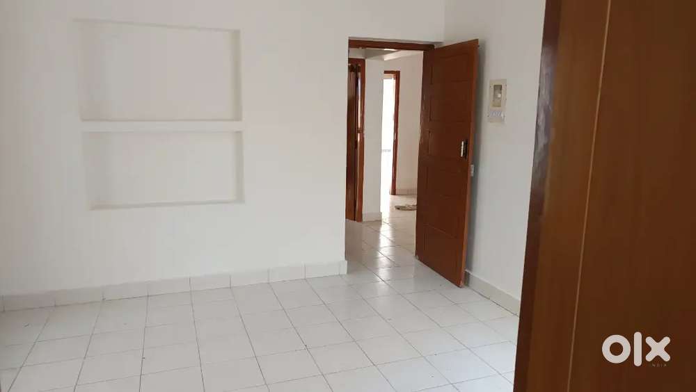 Independant first floor 3bhk @kumarapuram near pattom