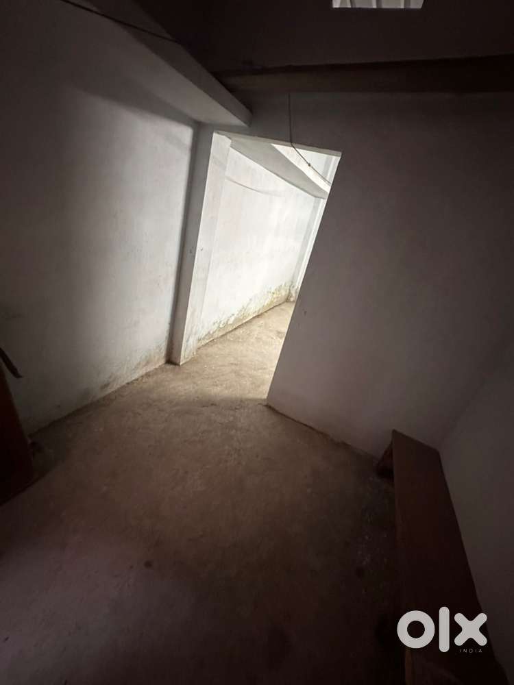 2room with bathroom and kitchen