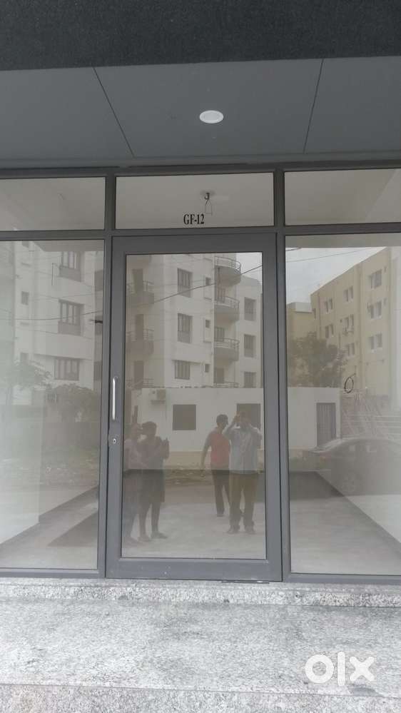 Ground Floor Shop available for Rent