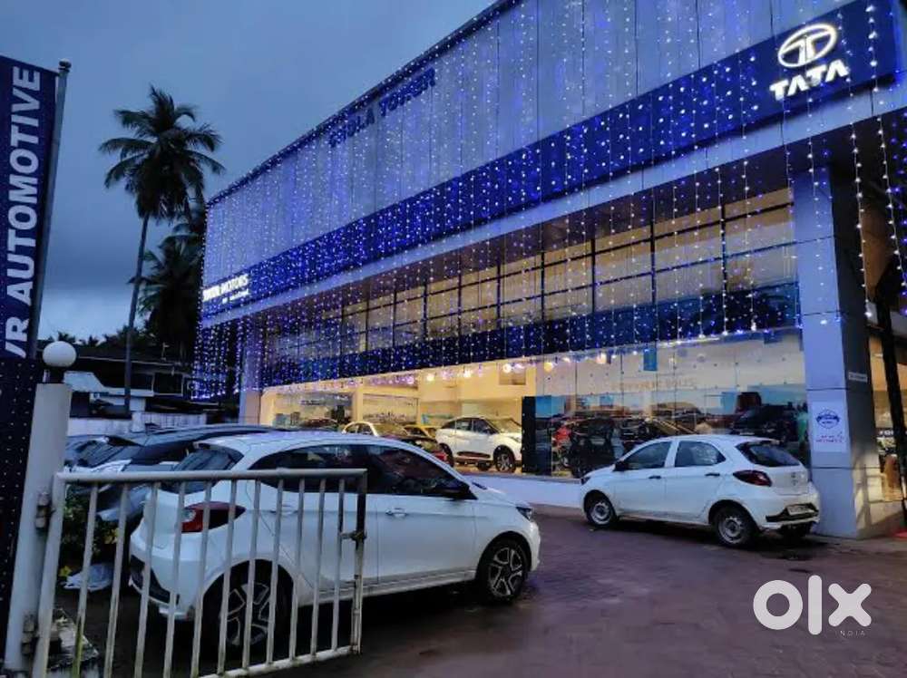 REQUIREMENT FOR ( TATA MOTORS  SHOWROOM) IN LUCKNOW LOCATION! !