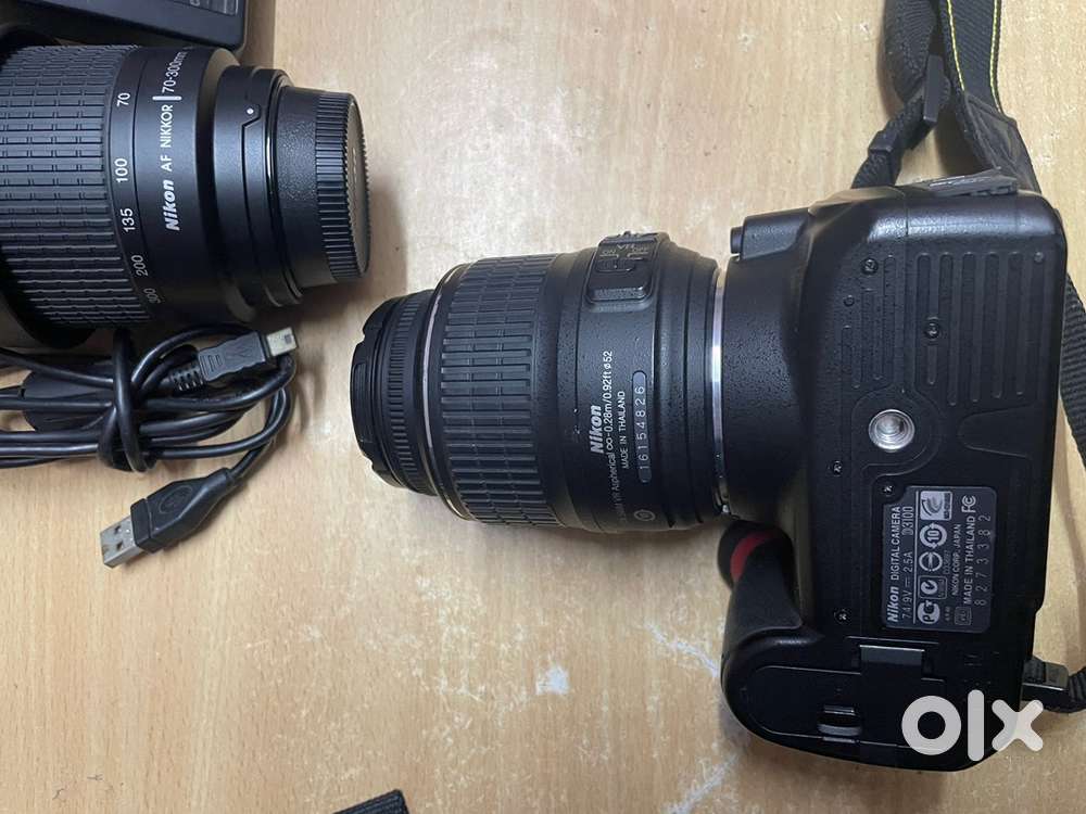 Nikon DSLR CAMERA D3100