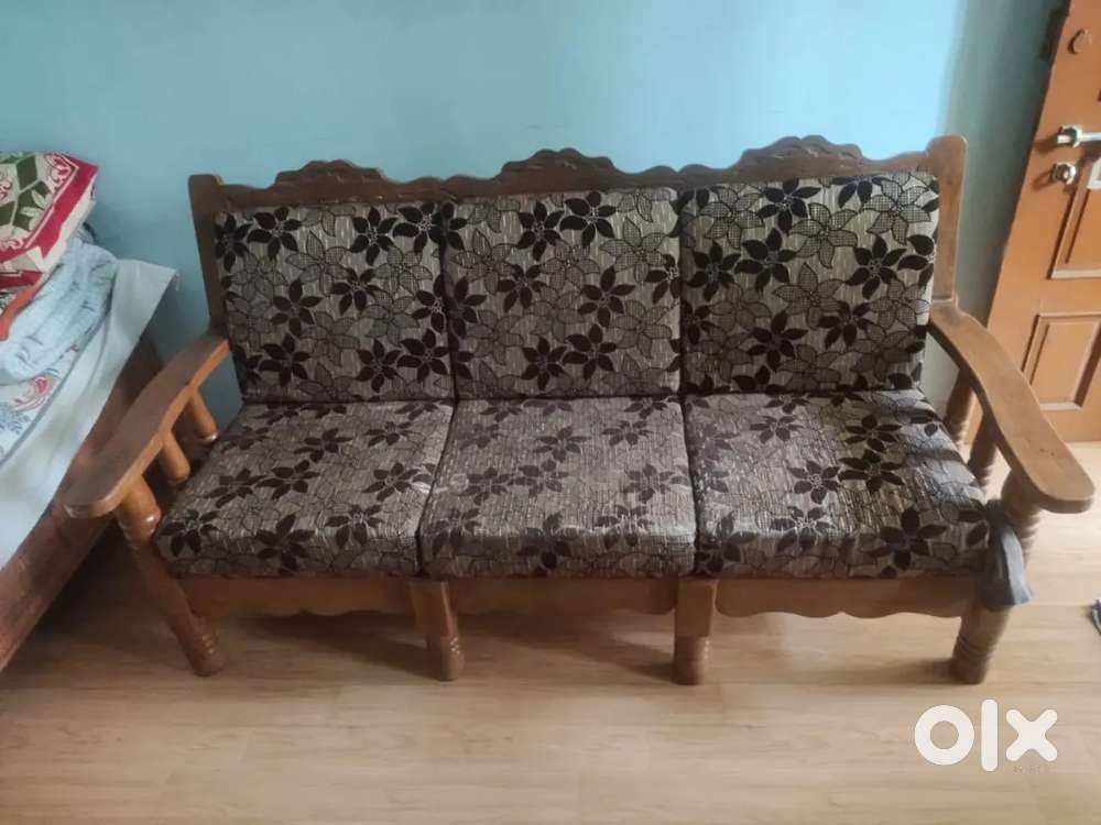 Sagwan Wooden SOFA