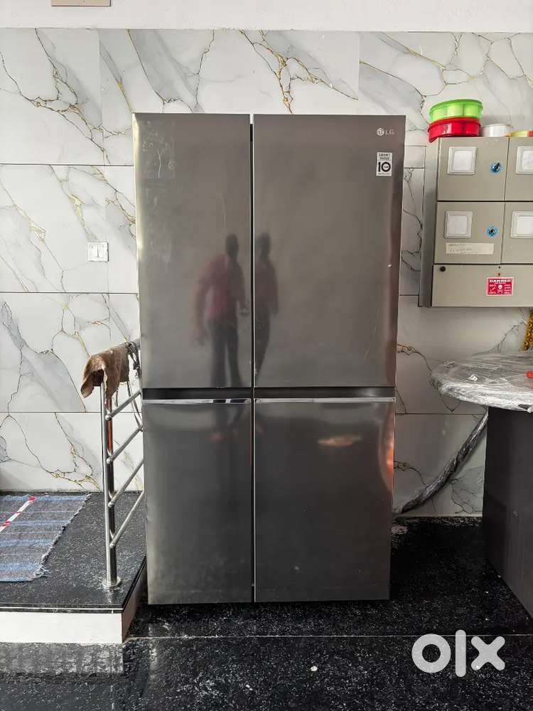 LG 650 L, 3 Star, Side by Side Refrigerator (GL-B257HDS3)