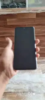 Vivo.y.300