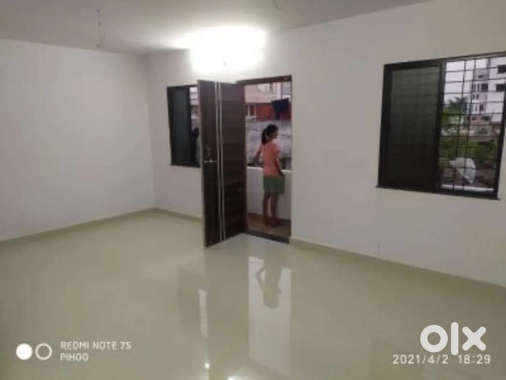 3 bhk semi furnished flat boring road