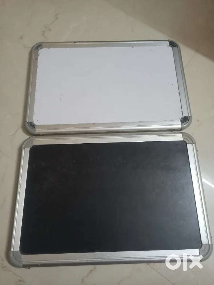 White & black board 18  / 12 sell urgent
