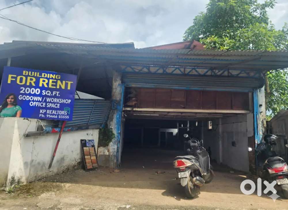 2000 sq. Ft commercial building for rent-Godown/workshop/Office space