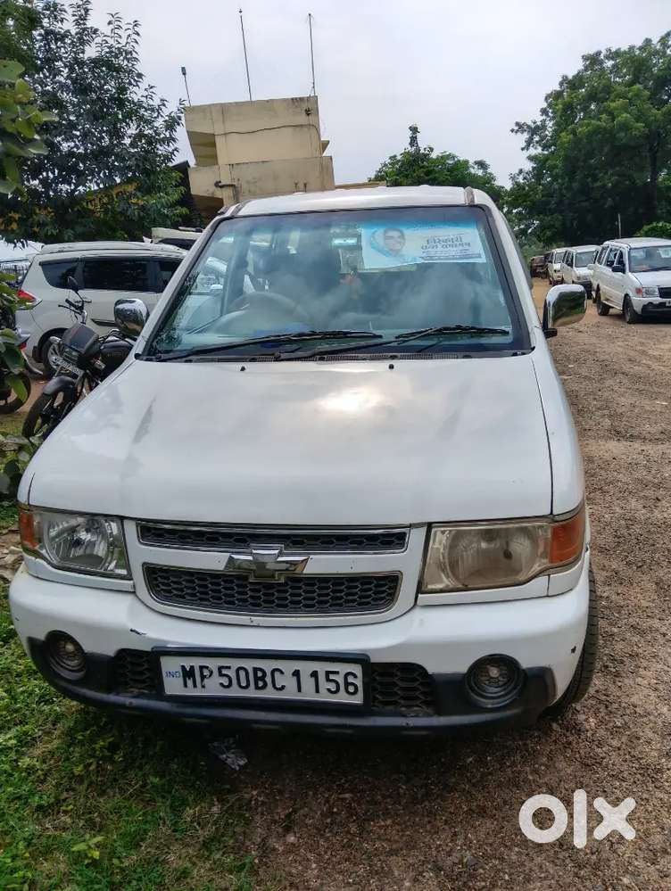 Chevrolet Tavera 2016 Diesel 190000 Km Driven