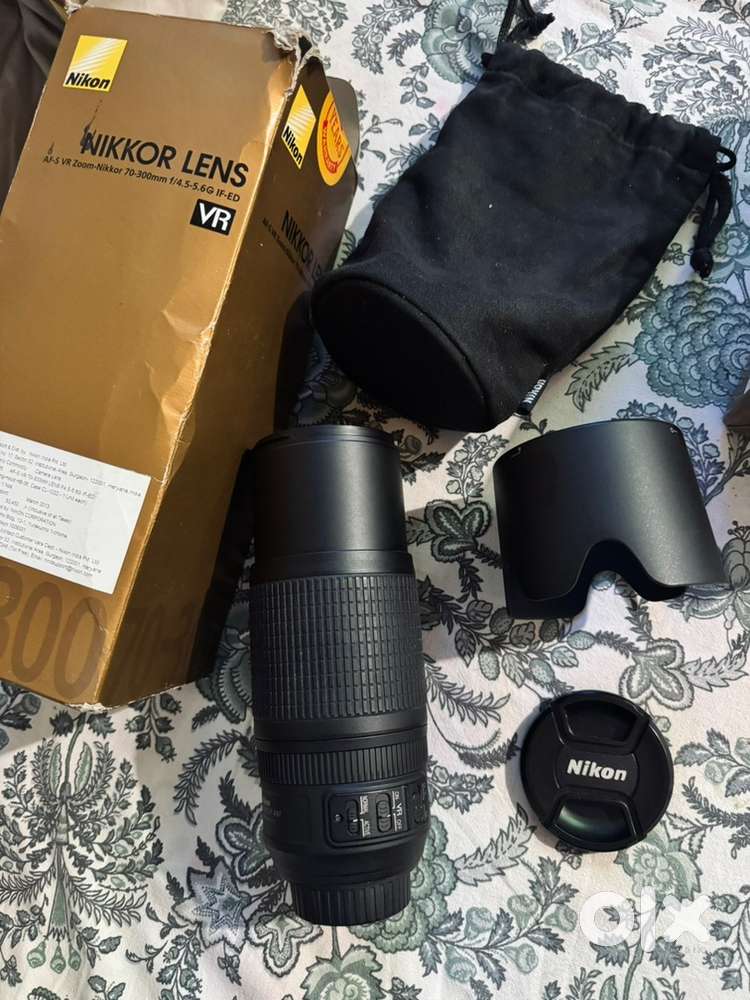 NIKON NIKKOR LENSES 70-300mm & 18-55mm