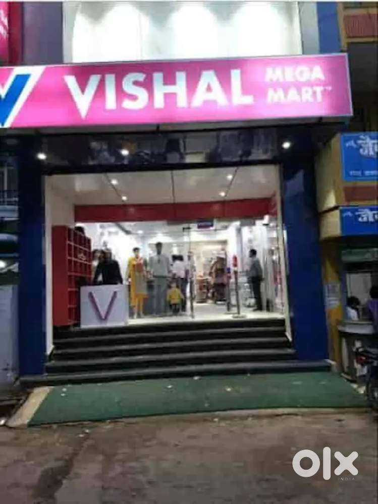 How's keeper urgently need vishal mega mart shopping mall girls boys