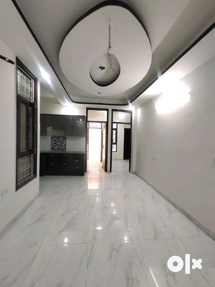 For sale 3bhk flat in sector 7