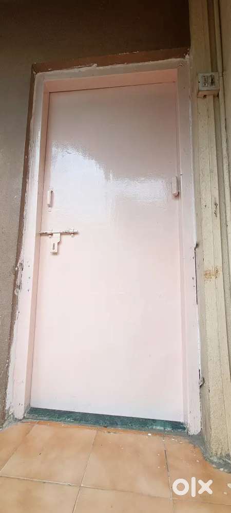 1BHK indepent in New Palace Area