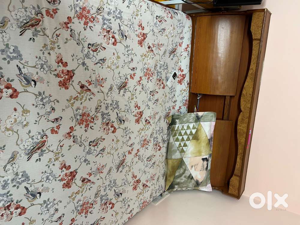 Queen Bed with excellent storage space