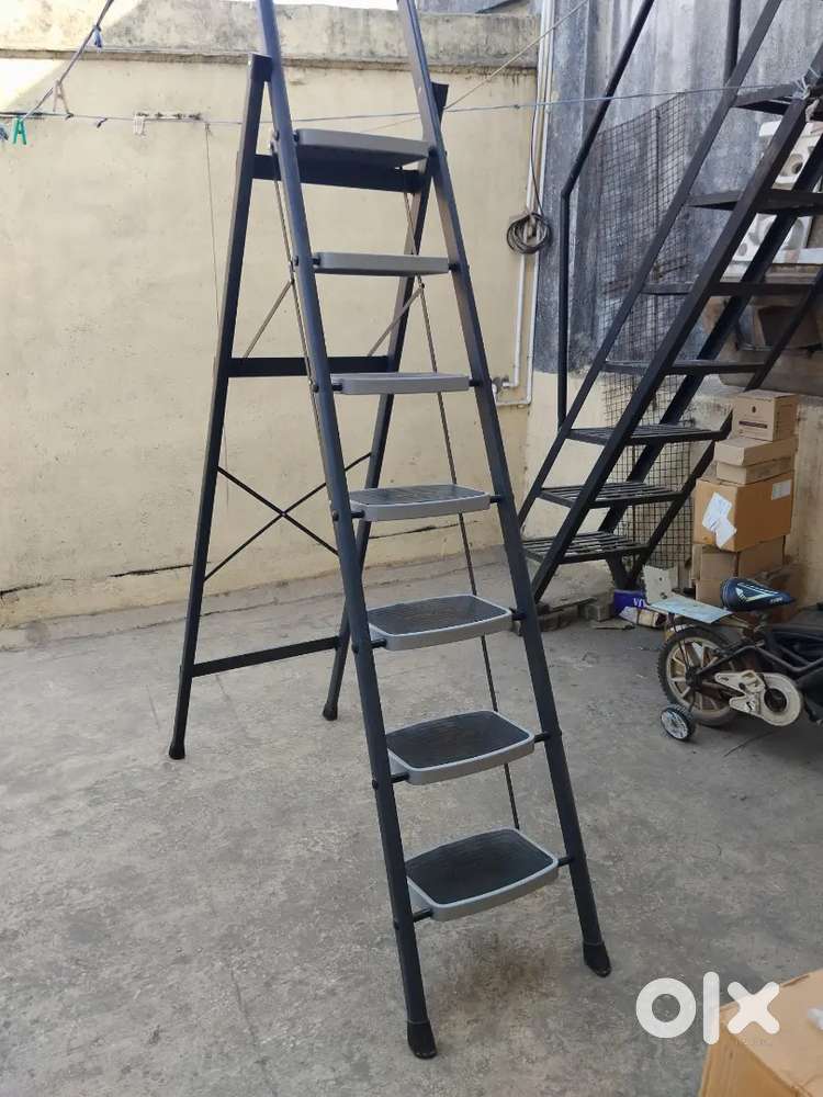 All fold MS ladder