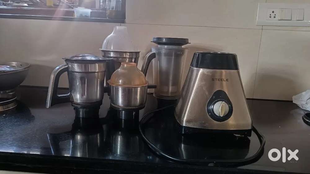 Preethi steele mixer with 4 jars